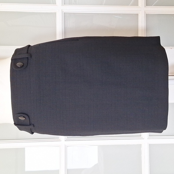 LIKE NEW Banana Republic Black Wool Skirt Size 2 - Picture 1 of 13